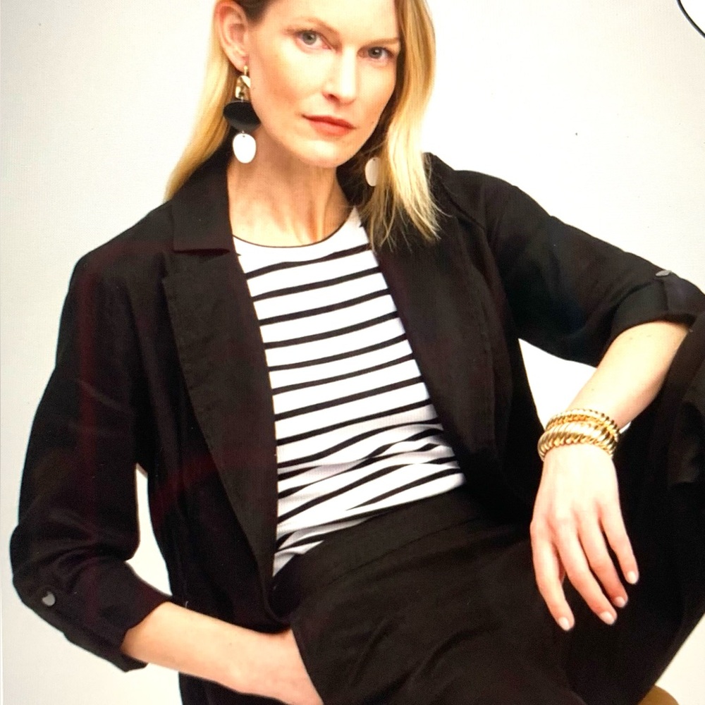 Chico’s Linen Blend Stretch Blazer
